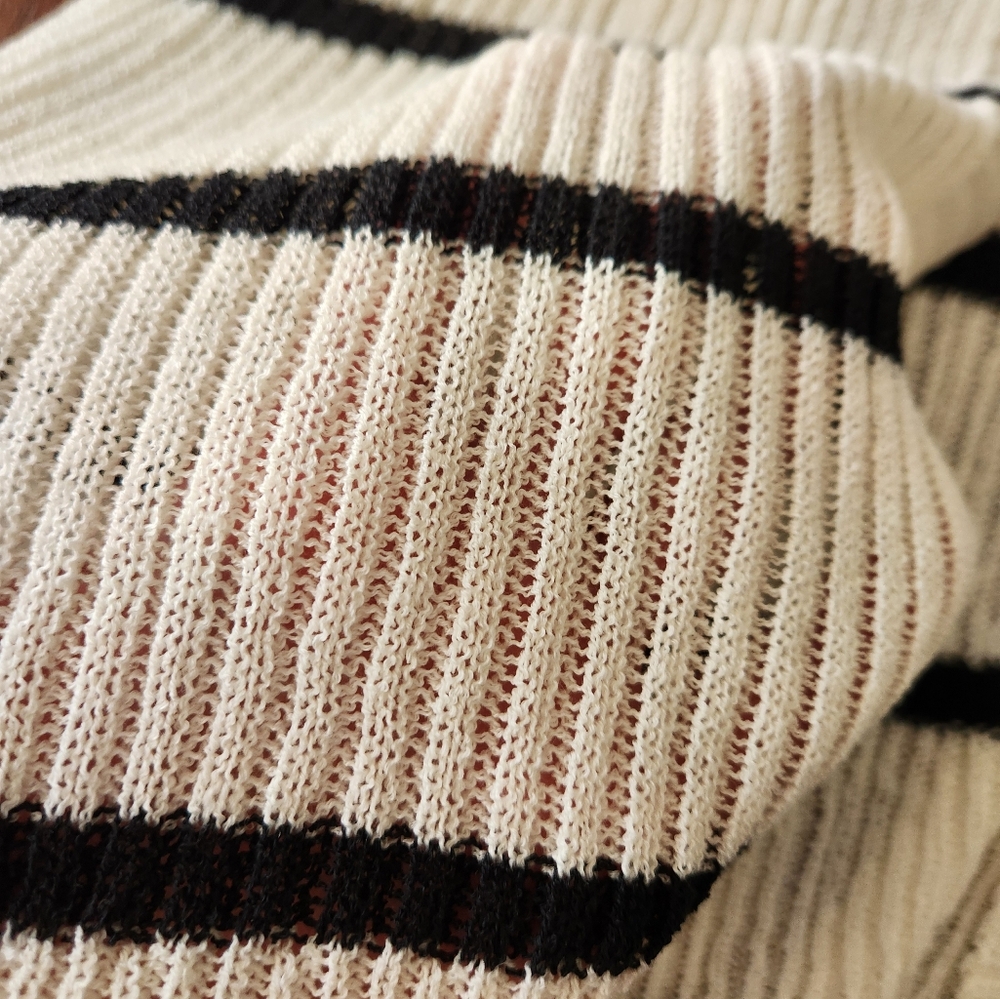 Doe and Rae Striped Black and Cream Women's Duster Cardigan, Small, NWOT - Picture 12 of 12